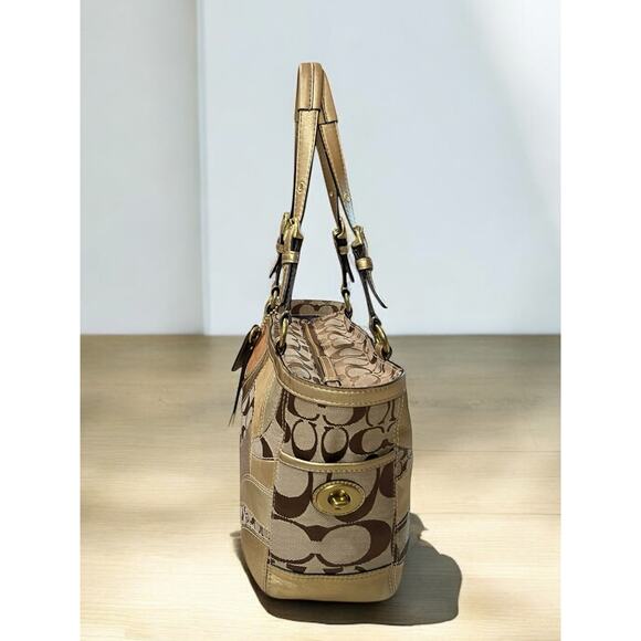 Y2K Coach 12740 Limited Edition Patchwork Gallery Tote & Wristlet - Picture 3 of 15